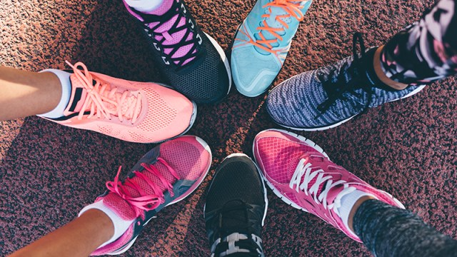 Circle of feet