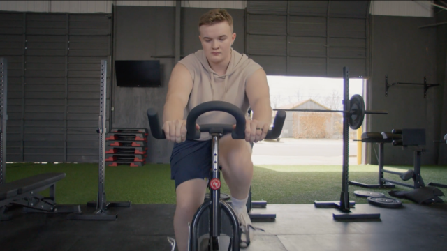 Milk athlete Hannah's BMX workout video thumbnail 